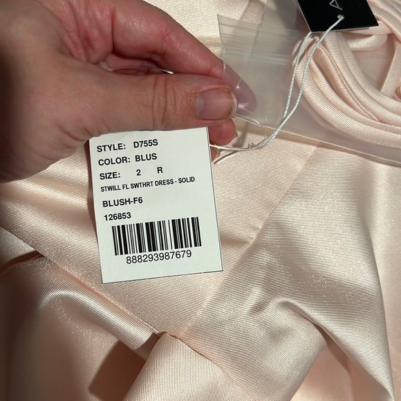 NWT Alfred Sung Women's Strapless Satin Twill A-Line Gown blush size 2 - Picture 2 of 5